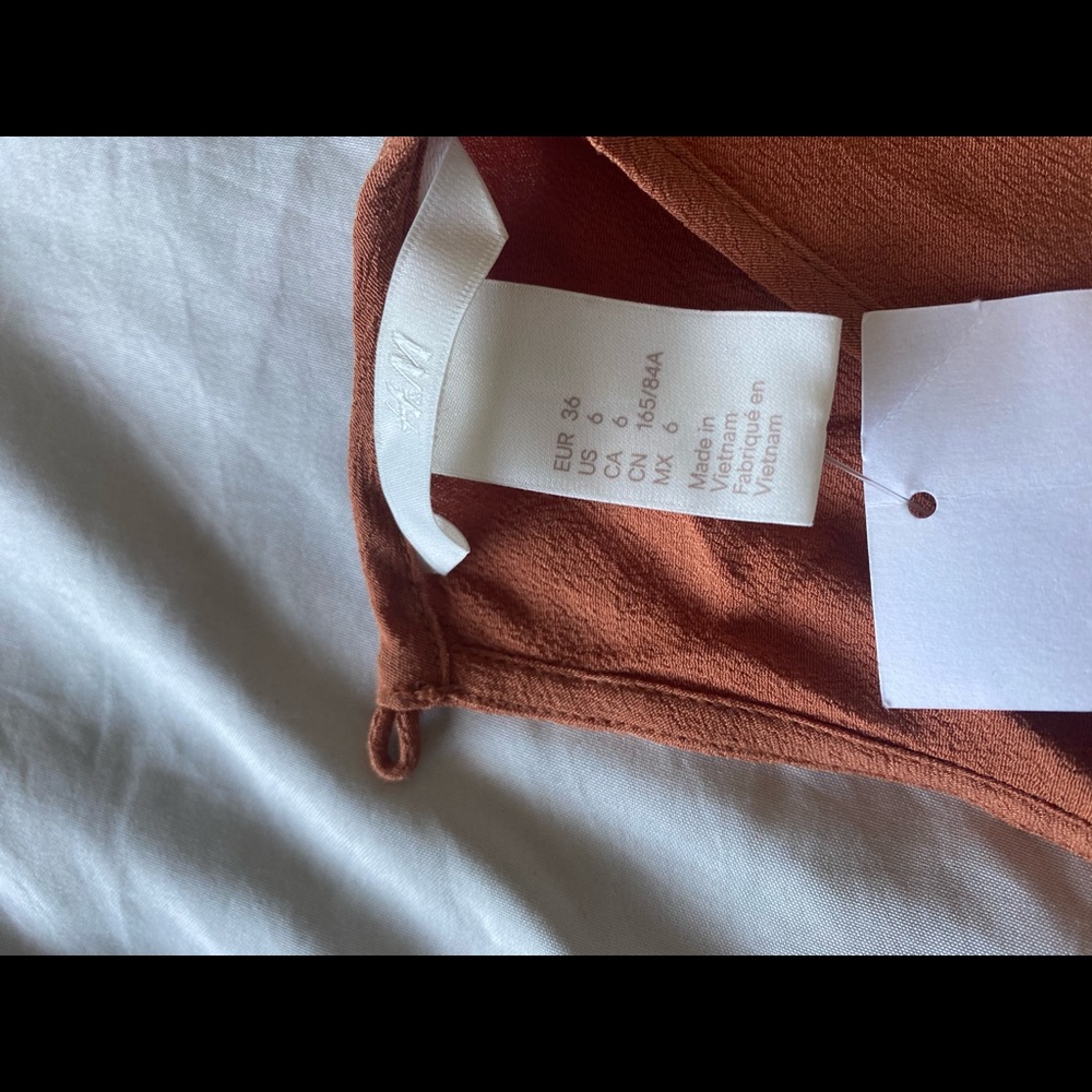 NWT - H&M Business Casual Blouse - Picture 6 of 8